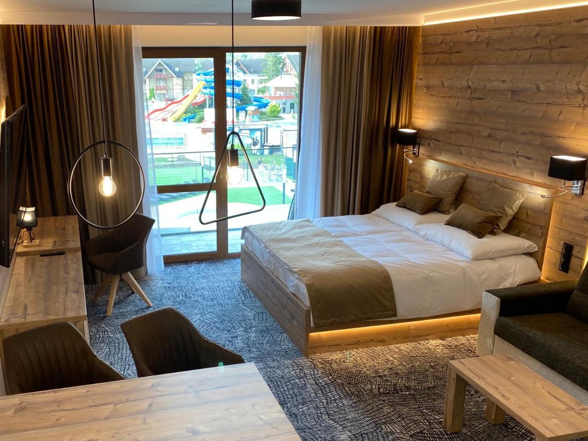 Luxusne Studia V Hoteli Akvamarin Bešeňová Exteriör bild