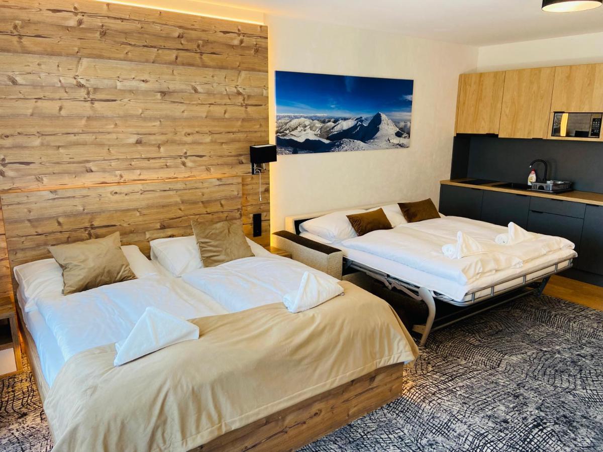 Luxusne Studia V Hoteli Akvamarin Bešeňová Exteriör bild